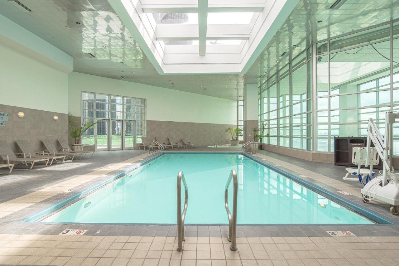 Modern Downtown Luxury - 2 Minutes To Stadiums & Venues Detroit